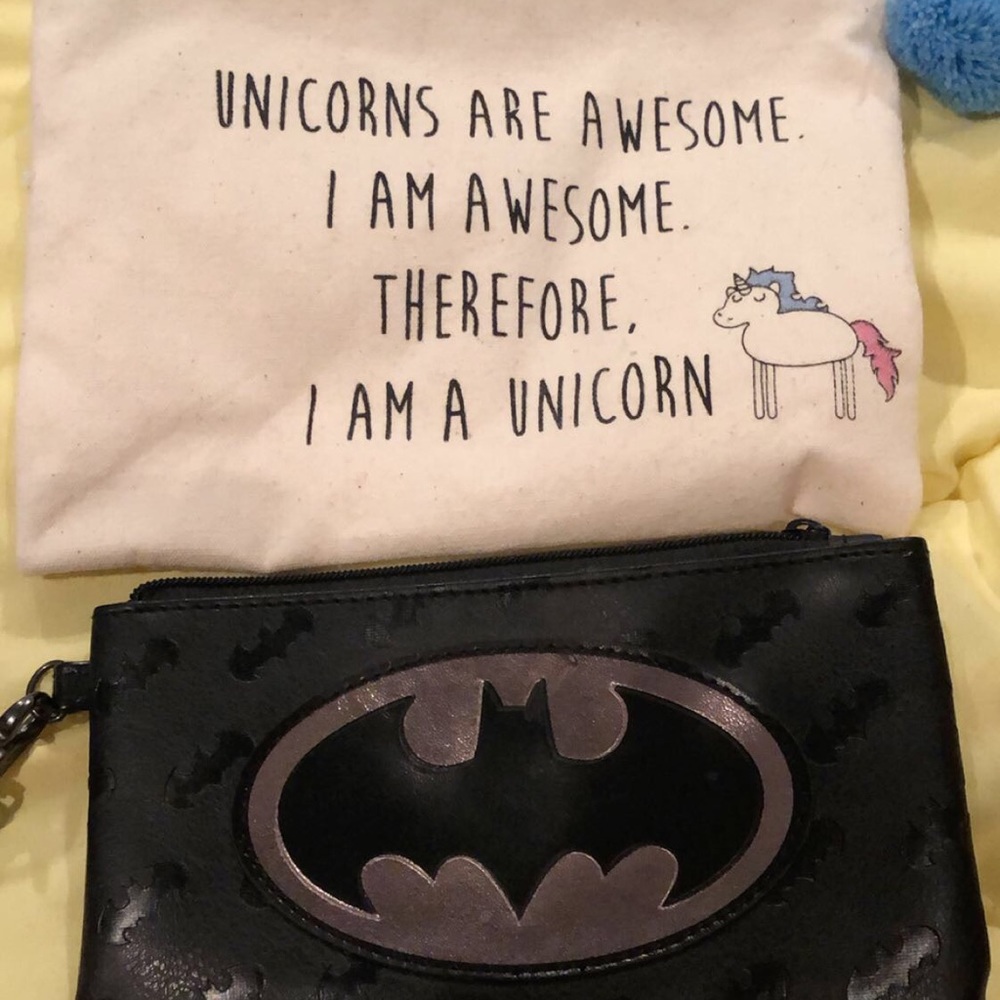 2 small bags